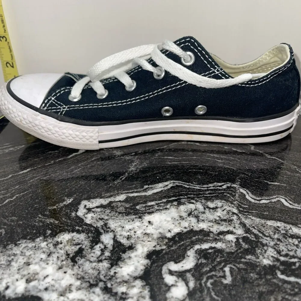 Converse Chuck Taylor All Star Low Top Black Canvas Youth Shoes 3J235 Size 3